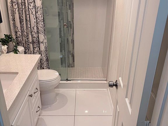 5th image of 3224 Timmons Ln APT 150
