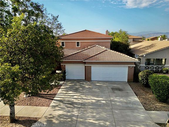 5th image of 3928 Rushmore Ct