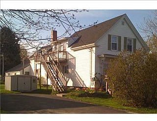 2nd image of 246 Hill St