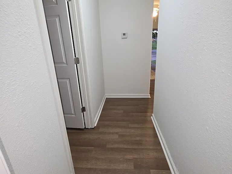 541 Okaloosa St #543 — Photo 9