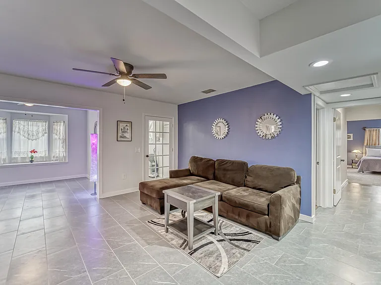 3311 N Perry Ave — Photo 6