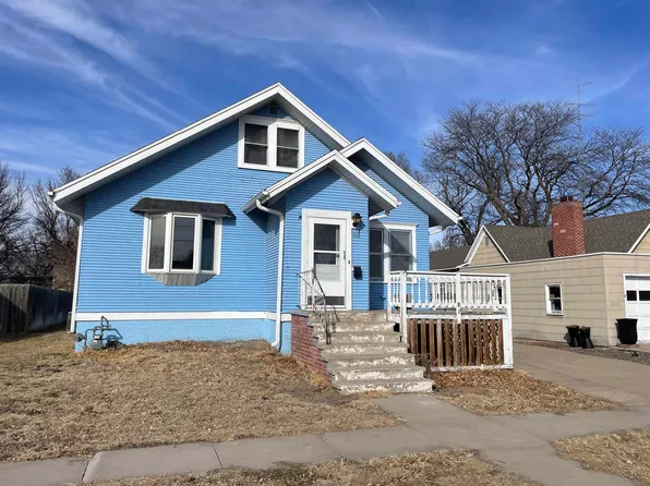 404 13th St, Gothenburg, NE 69138