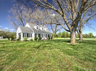 2380 Buena Vista Rd, Saluda, VA 23149
