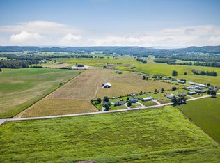 15385 Old Kentucky Rd, Walling, TN 38587