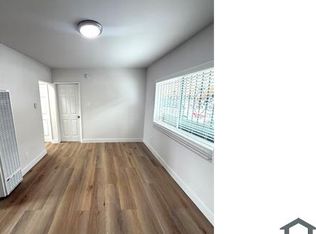 2134 W 54th St APT 2, Los Angeles, CA 90062