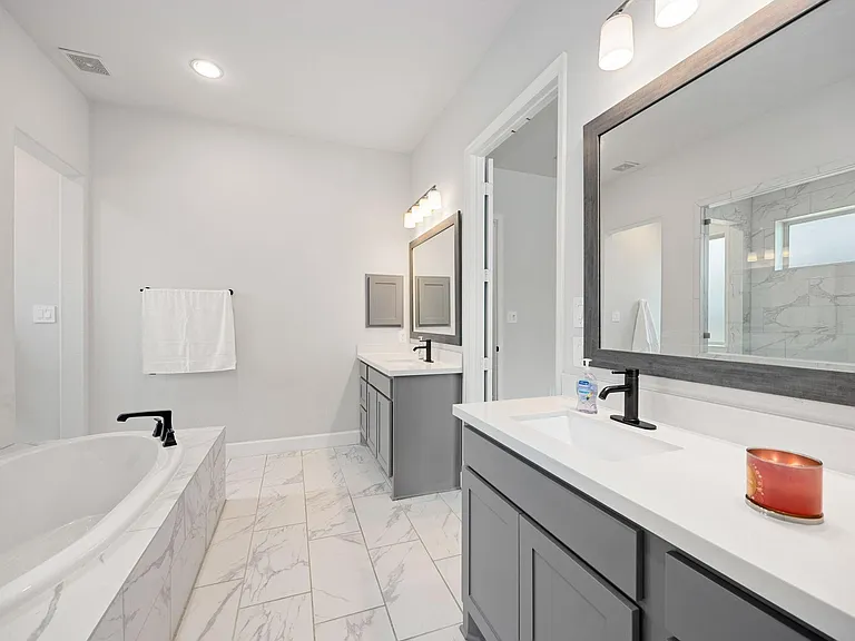 2122 Germander Ln — Photo 27