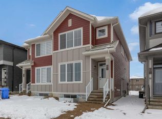 26 S Setonvista Grv SE, Calgary, AB T3M 4H8