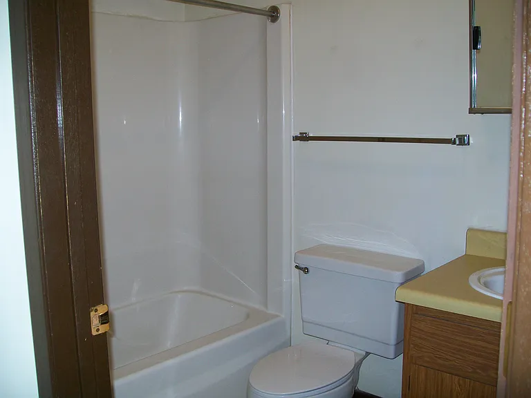 100 3rd St #1 — Photo 7