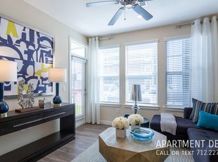 13561 Cullen Blvd #567, Houston, TX 77047