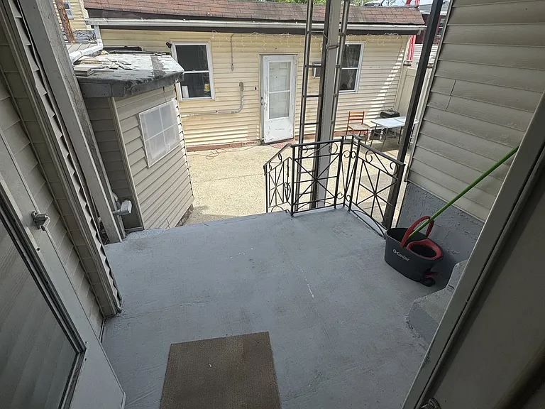 95 Stone St #1 — Photo 17