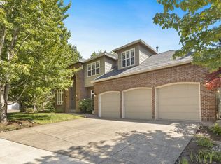 2018 NW Wheatfield Way, Portland, OR 97229