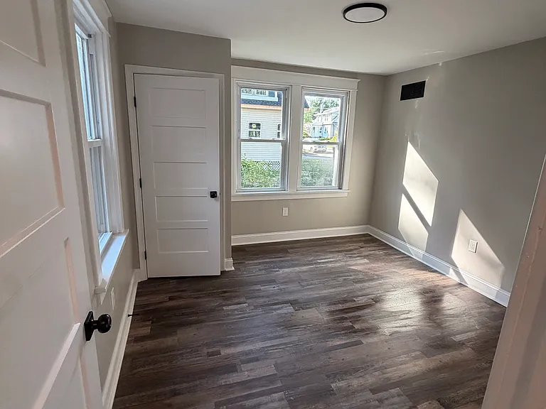 3 Delaware Ave #1 — Photo 6