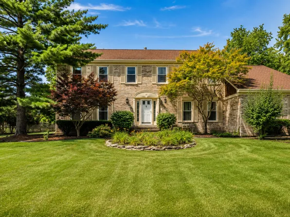 17 Cherrywood Dr, Schaumburg, IL 60194