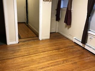 15 N Bassett St #2, Madison, WI 53703