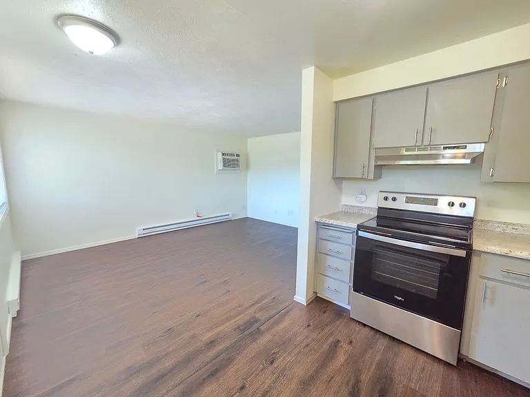 39 E Westview Ave — Photo 16
