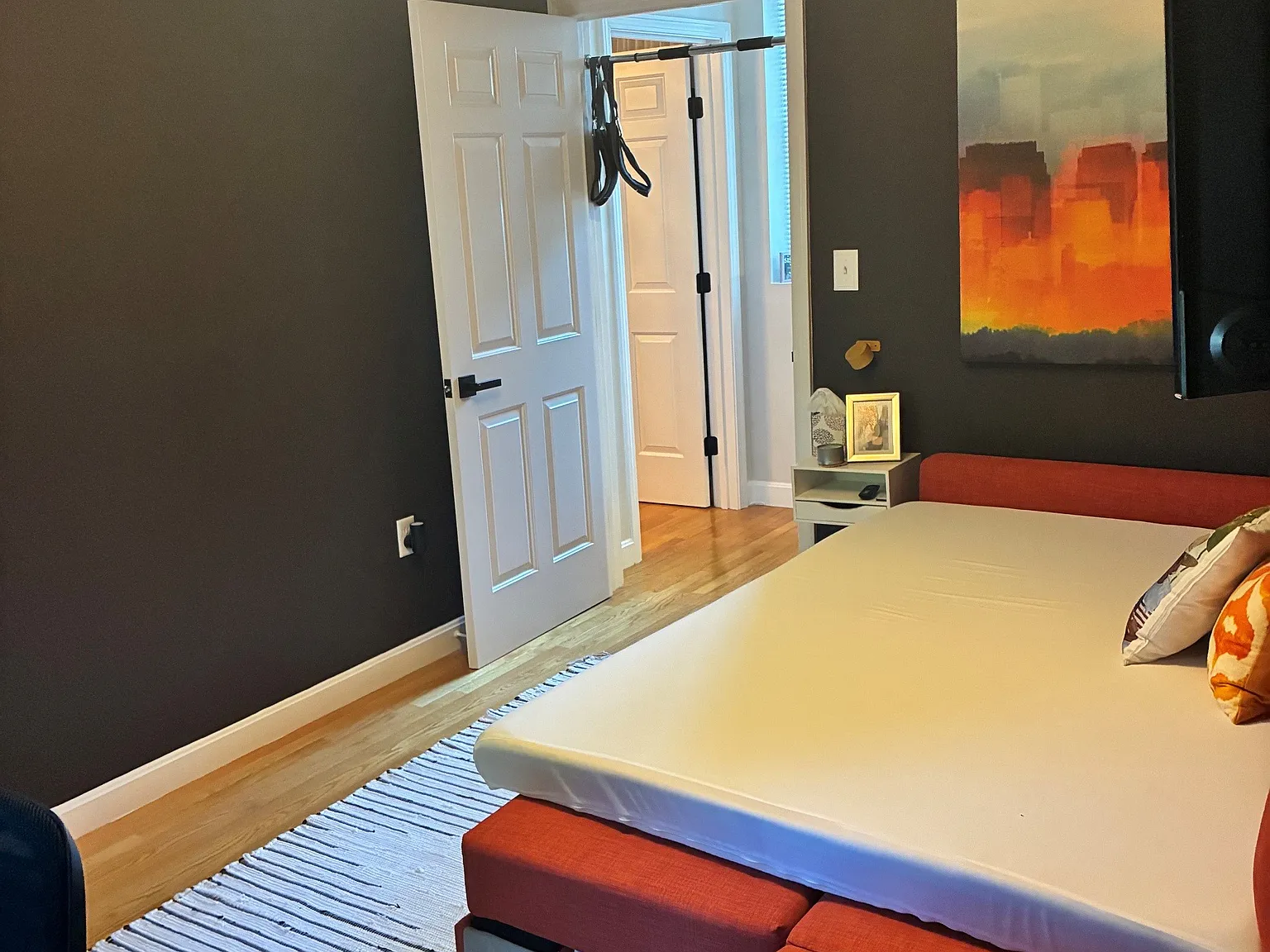 2 bed, 1.5 bath, 1045 sqft, $2,900 — Photo 4