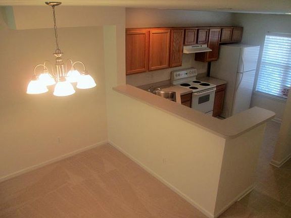 3rd image of 134 Brockman Way