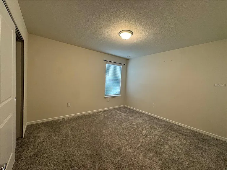 2102 Charming Ave — Photo 27