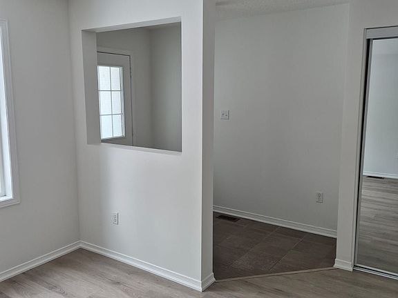 3rd image of 3 Peartree Ct