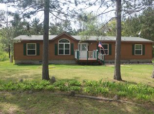 N6863 N 5th St, Crivitz, WI 54114