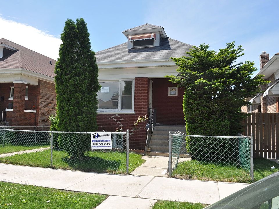 1st image of 5832 S Rockwell St