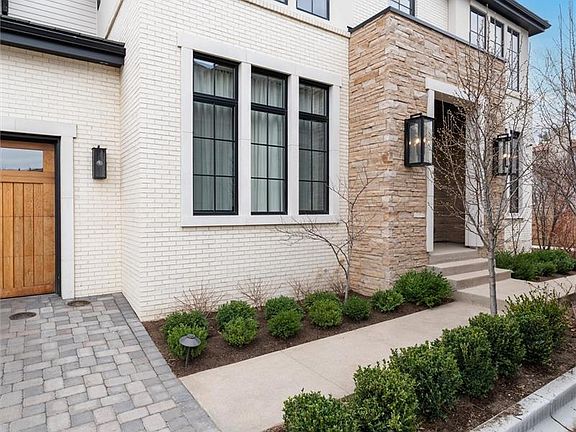 2nd image of 2821 E Cedar Avenue #14