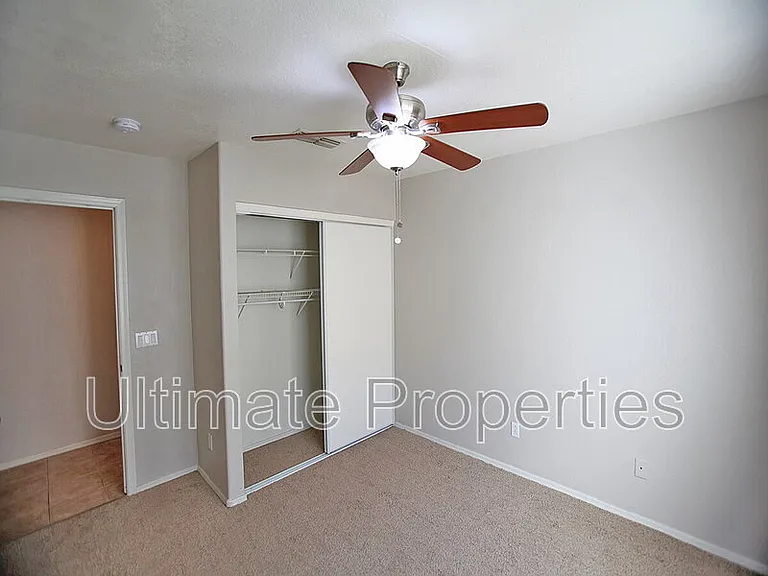 7205 W Mohawk Ln — Photo 12