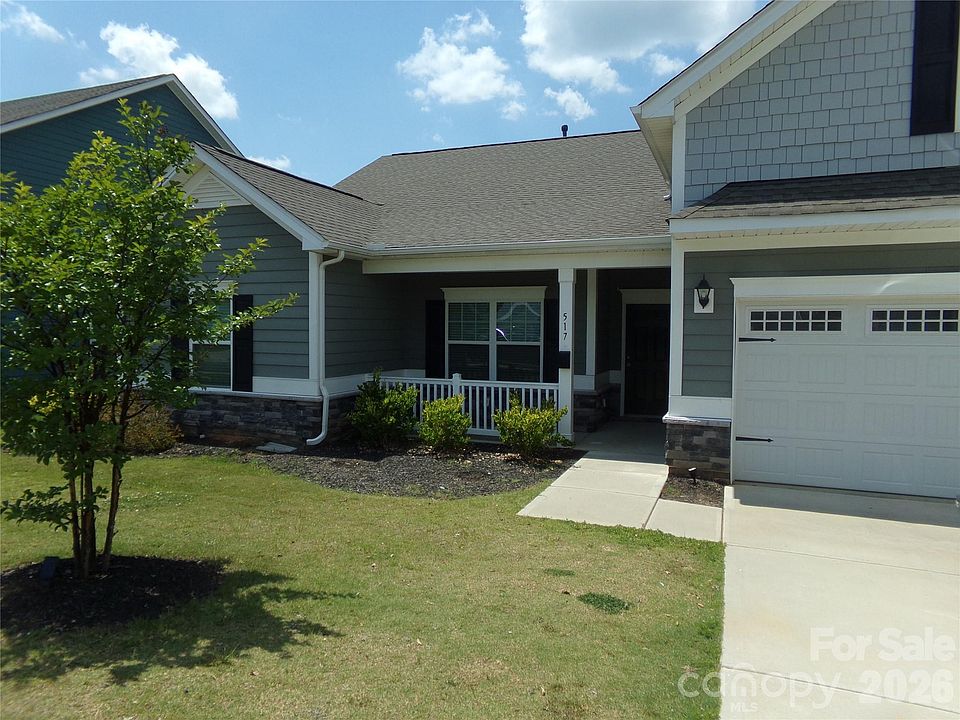 1st image of 517 Ardsley Dr