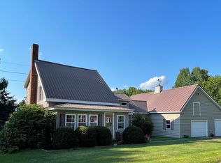 50 Charleston Rd, Dexter, ME 04930