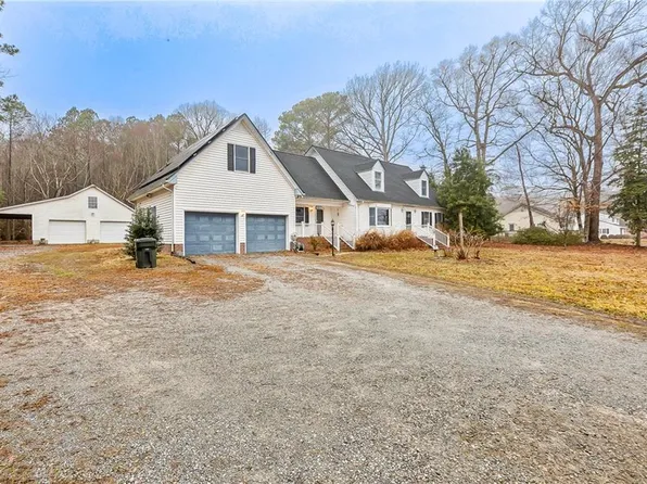 4381 Godwin Blvd, Suffolk, VA 23434