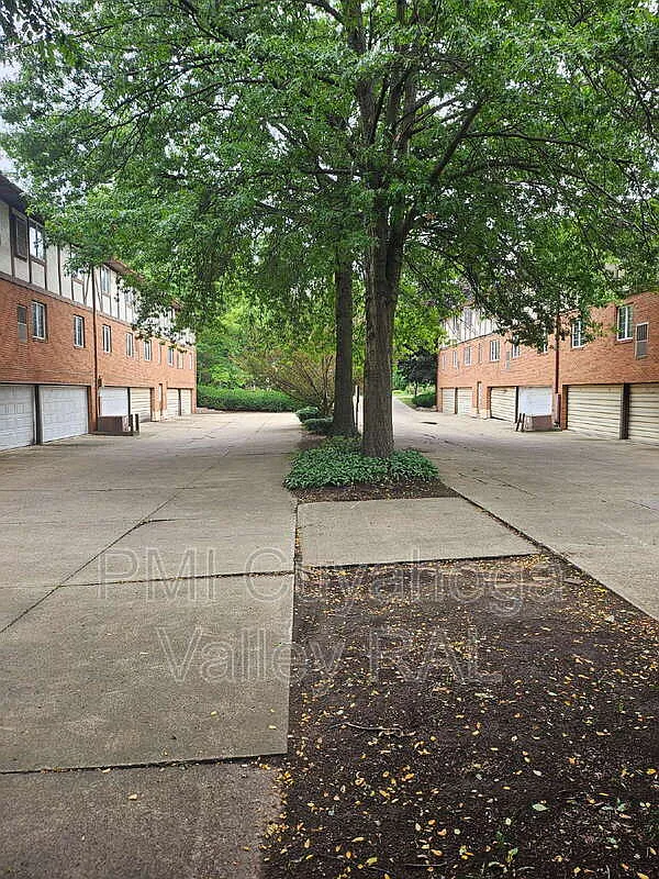 English Market Apartments — Photo 4