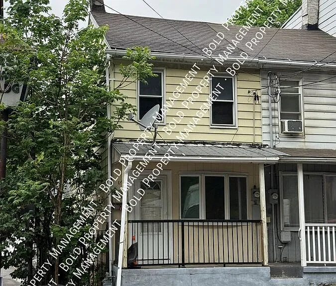514 E Norwegian St — Photo 1