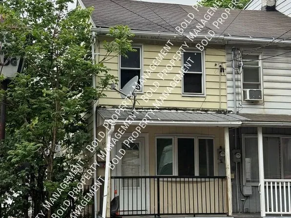 514 E Norwegian St, Pottsville, PA 17901