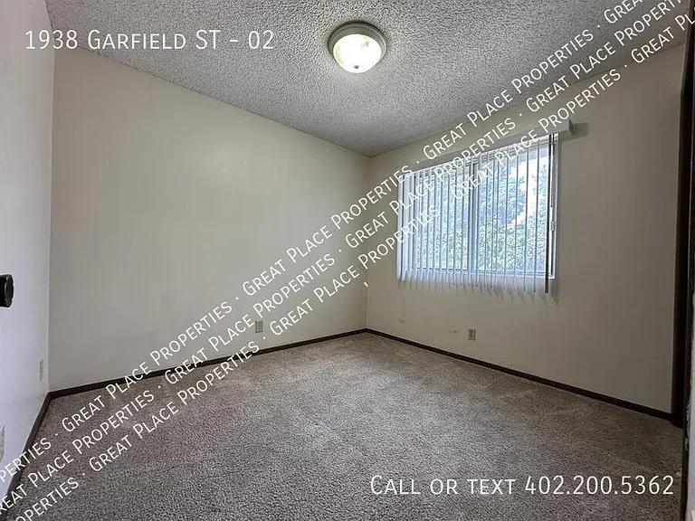 1938 Garfield St #2 — Photo 17