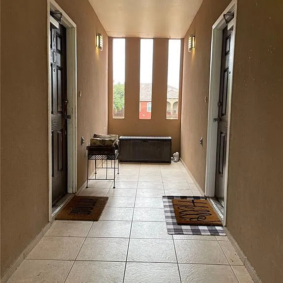 3003 S L Ln #C — Photo 2