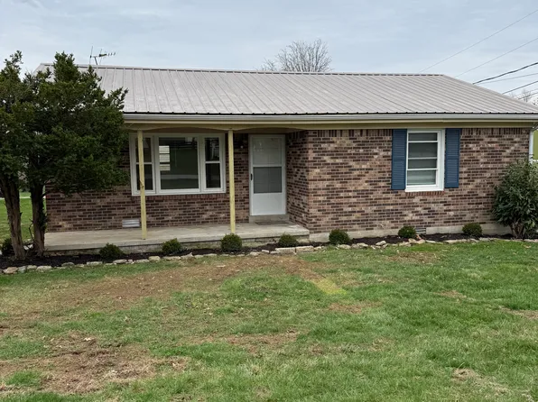 39 Michael Ray St, Eminence, KY 40019