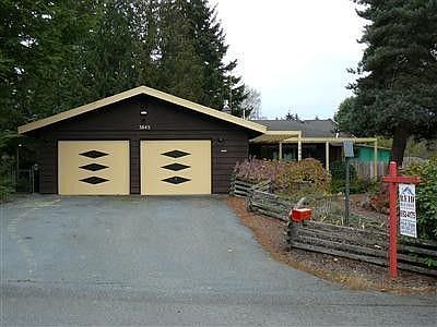 1st image of 3845 NE Pinecone Dr