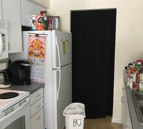kitchen / pantry