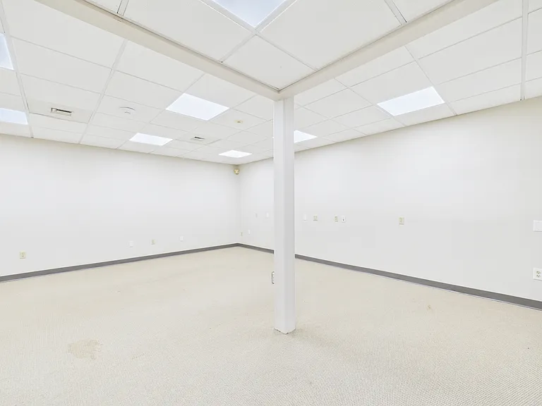 174 Armistice Blvd #1-A — Photo 10