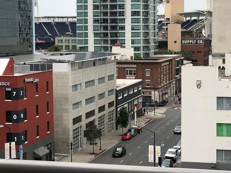 575 6th Ave #604 — Photo 9