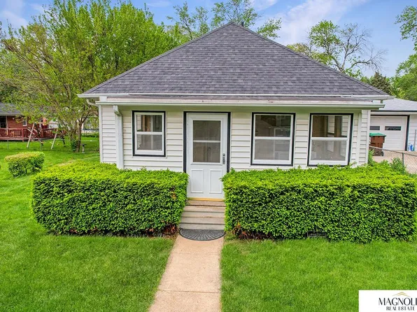 5418 Lexington Ave, Lincoln, NE 68504