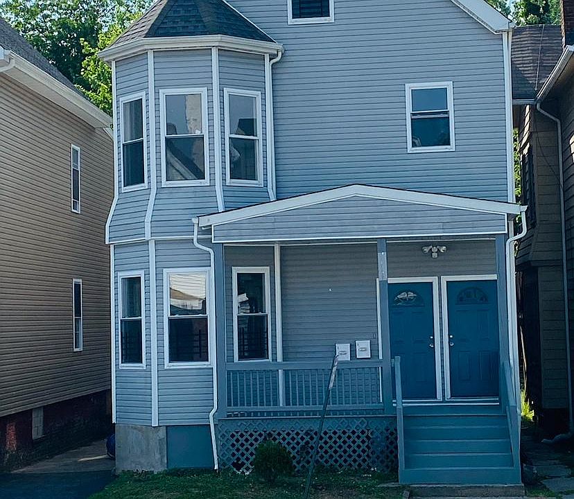 1st image of 159 Steuben St Floor 1