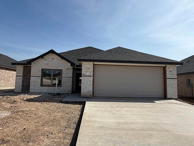 1st image of 3010 Cedarhill Dr