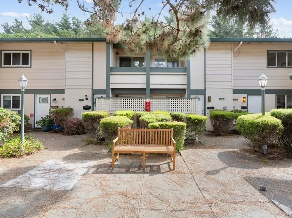 1294 Terra Nova Blvd, Pacifica, CA 94044