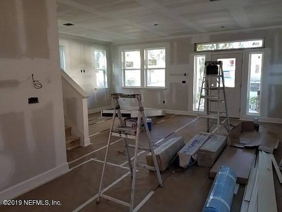 5th image of 1245 Walnut St