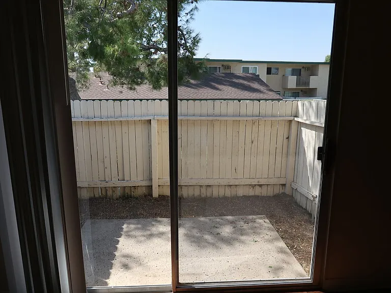 WOODCREST APARTMENTS — Photo 29