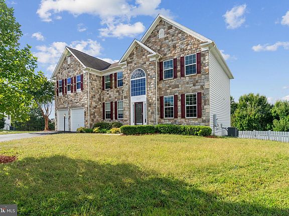 2nd image of 16249 Chase Eagle Ln