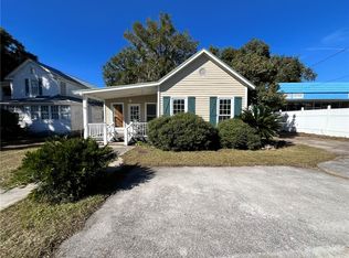 303 N Way, Darien, GA 31305