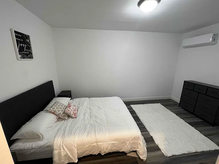 2212 E Monument St #1 — Photo 6