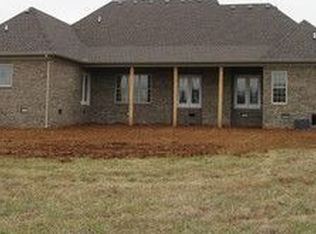 3710 Nugget Dr, Bowling Green, KY 42104